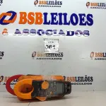 LOTE 061 - 05 MULTÍMETROS MODELOS DIVERSOS. (NO ESTADO) ATENÇÃO! FAZER A VISITAÇÃO ANTES DE ARREMATAR, NÃO SABEMOS SE FUNCIONA, LEILÃO NÃO TEM GARANTIA E NEM DEVOLUÇÃO, SUJEITO A POSSÍVEIS AVARIAS VISÍVEIS/OCULTAS E/OU AUSÊNCIA DE COMPONENTES.