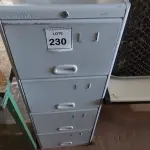 LOTE 230 - 01 ARQUIVO DE AÇO 04 GAVETAS. (NO ESTADO) ATENÇÃO! FAZER A VISITAÇÃO ANTES DE ARREMATAR, NÃO SABEMOS SE FUNCIONA, LEILÃO NÃO TEM GARANTIA E NEM DEVOLUÇÃO, SUJEITO A POSSÍVEIS AVARIAS VISÍVEIS/OCULTAS E/OU AUSÊNCIA DE COMPONENTES.