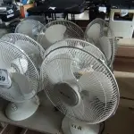 LOTE 259 - 07 VENTILADORES MARCA MYRALUX DIVERSOS. (NO ESTADO) ATENÇÃO! FAZER A VISITAÇÃO ANTES DE ARREMATAR, NÃO SABEMOS SE FUNCIONA, LEILÃO NÃO TEM GARANTIA E NEM DEVOLUÇÃO, SUJEITO A POSSÍVEIS AVARIAS VISÍVEIS/OCULTAS E/OU AUSÊNCIA DE COMPONENTES.