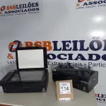 LOTE 314 - 02 IMPRESSORAS MARCA EPSON SENDO 01 MODELO PHOTO T50 E 01 TX410. (NO ESTADO) ATENÇÃO! FAZER A VISITAÇÃO ANTES DE ARREMATAR, NÃO SABEMOS SE FUNCIONA, LEILÃO NÃO TEM GARANTIA E NEM DEVOLUÇÃO, SUJEITO A POSSÍVEIS AVARIAS VISÍVEIS/OCULTAS E/OU AUSÊNCIA DE COMPONENTES.