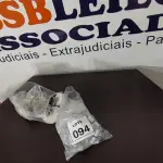 LOTE 094 - 01 LOTE COM VÁRIAS ROLDANAS PARA PORTÃO E PUXADORES DE JANELA. (NO ESTADO) ATENÇÃO! FAZER A VISITAÇÃO ANTES DE ARREMATAR, NÃO SABEMOS SE FUNCIONA, LEILÃO NÃO TEM GARANTIA E NEM DEVOLUÇÃO, SUJEITO A POSSÍVEIS AVARIAS VISÍVEIS/OCULTAS E/OU AUSÊNCIA DE COMPONENTES.