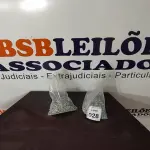 LOTE 028 - 01 LOTE COM GRANDE QUANTIDADE DE PARAFUSOS. (NO ESTADO) ATENÇÃO! FAZER A VISITAÇÃO ANTES DE ARREMATAR, NÃO SABEMOS SE FUNCIONA, LEILÃO NÃO TEM GARANTIA E NEM DEVOLUÇÃO, SUJEITO A POSSÍVEIS AVARIAS VISÍVEIS/OCULTAS E/OU AUSÊNCIA DE COMPONENTES.