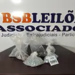 LOTE 090 - 01 LOTE COM GRANDE QUANTIDADE DE PARAFUSOS E ARRUELA. (NO ESTADO) ATENÇÃO! FAZER A VISITAÇÃO ANTES DE ARREMATAR, NÃO SABEMOS SE FUNCIONA, LEILÃO NÃO TEM GARANTIA E NEM DEVOLUÇÃO, SUJEITO A POSSÍVEIS AVARIAS VISÍVEIS/OCULTAS E/OU AUSÊNCIA DE COMPONENTES.