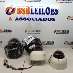 LOTE 289 - 04 CÂMERAS DE SEGURANÇA DOME MARCAS E MODELOS DIVERSOS. (NO ESTADO) ATENÇÃO! FAZER A VISITAÇÃO ANTES DE ARREMATAR, NÃO SABEMOS SE FUNCIONA, LEILÃO NÃO TEM GARANTIA E NEM DEVOLUÇÃO, SUJEITO A POSSÍVEIS AVARIAS VISÍVEIS/OCULTAS E/OU AUSÊNCIA DE COMPONENTES.