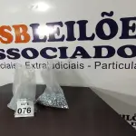 01 LOTE COM GRANDE QUANTIDADE DE PARAFUSOS E PORCAS. (NO ESTADO) ATENÇÃO! FAZER A VISITAÇÃO ANTES DE ARREMATAR, NÃO SABEMOS SE FUNCIONA, LEILÃO NÃO TEM GARANTIA E NEM DEVOLUÇÃO, SUJEITO A POSSÍVEIS AVARIAS VISÍVEIS/OCULTAS E/OU AUSÊNCIA DE COMPONENTES.