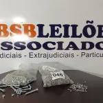 01 LOTE COM GRANDE QUANTIDADE DE REBITES E PARAFUSOS. (NO ESTADO) ATENÇÃO! FAZER A VISITAÇÃO ANTES DE ARREMATAR, NÃO SABEMOS SE FUNCIONA, LEILÃO NÃO TEM GARANTIA E NEM DEVOLUÇÃO, SUJEITO A POSSÍVEIS AVARIAS VISÍVEIS/OCULTAS E/OU AUSÊNCIA DE COMPONENTES.