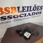 LOTE 185 - 05 FONTES PARA NOTEBOOKS VOLTAGENS DIVERSAS. (NO ESTADO) ATENÇÃO! FAZER A VISITAÇÃO ANTES DE ARREMATAR, NÃO SABEMOS SE FUNCIONA, LEILÃO NÃO TEM GARANTIA E NEM DEVOLUÇÃO, SUJEITO A POSSÍVEIS AVARIAS VISÍVEIS/OCULTAS E/OU AUSÊNCIA DE COMPONENTES.