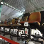 LOTE 365 - 06 CADEIRAS DE ESCRITÓRIO GIRATÓRIAS. (NO ESTADO) ATENÇÃO! FAZER A VISITAÇÃO ANTES DE ARREMATAR, NÃO SABEMOS SE FUNCIONA. LEILÃO NÃO TEM GARANTIA E NEM DEVOLUÇÃO, SUJEITO A POSSÍVEIS AVARIAS VISÍVEIS/OCULTAS E/OU AUSÊNCIA DE COMPONENTES.