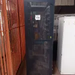 LOTE 306 - 01 RACK DE FERRO. (NO ESTADO) ATENÇÃO! FAZER A VISITAÇÃO ANTES DE ARREMATAR, NÃO SABEMOS SE FUNCIONA, LEILÃO NÃO TEM GARANTIA E NEM DEVOLUÇÃO, SUJEITO A POSSÍVEIS AVARIAS VISÍVEIS/OCULTAS E/OU AUSÊNCIA DE COMPONENTES.