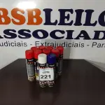 LOTE 221 - 10 TINTAS SPRAY DE CORES DIVERSAS. (NO ESTADO) ATENÇÃO! FAZER A VISITAÇÃO ANTES DE ARREMATAR, NÃO SABEMOS SE FUNCIONA, LEILÃO NÃO TEM GARANTIA E NEM DEVOLUÇÃO, SUJEITO A POSSÍVEIS AVARIAS VISÍVEIS/OCULTAS E/OU AUSÊNCIA DE COMPONENTES.