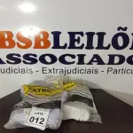 LOTE 012 - 02 PARES DE BOTAS DE BORRACHA NUMERAÇÕES 35 E 36. (NO ESTADO) ATENÇÃO! FAZER A VISITAÇÃO ANTES DE ARREMATAR, NÃO SABEMOS SE FUNCIONA, LEILÃO NÃO TEM GARANTIA E NEM DEVOLUÇÃO, SUJEITO A POSSÍVEIS AVARIAS VISÍVEIS/OCULTAS E/OU AUSÊNCIA DE COMPONENTES.
