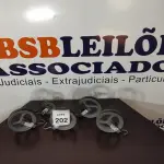 LOTE 202 - 04 ROLDANAS NÚMERO 16 180 KG E 01 ROLDANA NÚMERO 10 100KG. (NO ESTADO) ATENÇÃO! FAZER A VISITAÇÃO ANTES DE ARREMATAR, NÃO SABEMOS SE FUNCIONA, LEILÃO NÃO TEM GARANTIA E NEM DEVOLUÇÃO, SUJEITO A POSSÍVEIS AVARIAS VISÍVEIS/OCULTAS E/OU AUSÊNCIA DE COMPONENTES.