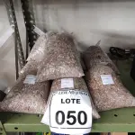 LOTE 050 - 08 PACOTES DE ADUBO QUÍMICO PARA PLANTAS. (NO ESTADO) ATENÇÃO! FAZER A VISITAÇÃO ANTES DE ARREMATAR, NÃO SABEMOS SE FUNCIONA, LEILÃO NÃO TEM GARANTIA E NEM DEVOLUÇÃO, SUJEITO A POSSÍVEIS AVARIAS VISÍVEIS/OCULTAS E/OU AUSÊNCIA DE COMPONENTES.