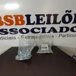 01 LOTE COM GRANDE QUANTIDADE DE PARAFUSOS E PORCAS. (NO ESTADO) ATENÇÃO! FAZER A VISITAÇÃO ANTES DE ARREMATAR, NÃO SABEMOS SE FUNCIONA, LEILÃO NÃO TEM GARANTIA E NEM DEVOLUÇÃO, SUJEITO A POSSÍVEIS AVARIAS VISÍVEIS/OCULTAS E/OU AUSÊNCIA DE COMPONENTES.