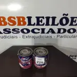 LOTE 225 - 02 LATAS DE TINTA MARCA CORAL ESMALTE SINTÉTICO, PARA MADEIRA E METAL, NAS CORES ACETINADO E BRILHANTE COM 3,2L CADA. (NO ESTADO) ATENÇÃO! FAZER A VISITAÇÃO ANTES DE ARREMATAR, NÃO SABEMOS SE FUNCIONA, LEILÃO NÃO TEM GARANTIA E NEM DEVOLUÇÃO, SUJEITO A POSSÍVEIS AVARIAS VISÍVEIS/OCULTAS E/OU AUSÊNCIA DE COMPONENTES.
