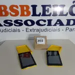 LOTE 302 - 02 TABLETS MARCA CCE. (NO ESTADO) ATENÇÃO! FAZER A VISITAÇÃO ANTES DE ARREMATAR, NÃO SABEMOS SE FUNCIONA, LEILÃO NÃO TEM GARANTIA E NEM DEVOLUÇÃO, SUJEITO A POSSÍVEIS AVARIAS VISÍVEIS/OCULTAS E/OU AUSÊNCIA DE COMPONENTES.