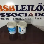 LOTE 172 - 02 GALÕES DE TINTA PISO COM 3,6L CADA NAS CORES AZUL E VERMELHO PISO MARCA PREMIER. (NO ESTADO) ATENÇÃO! FAZER A VISITAÇÃO ANTES DE ARREMATAR, NÃO SABEMOS SE FUNCIONA, LEILÃO NÃO TEM GARANTIA E NEM DEVOLUÇÃO, SUJEITO A POSSÍVEIS AVARIAS VISÍVEIS/OCULTAS E/OU AUSÊNCIA DE COMPONENTES.