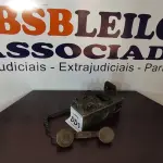 LOTE 051 - 01 TELEFONE ANTIGO. (NO ESTADO) ATENÇÃO! FAZER A VISITAÇÃO ANTES DE ARREMATAR, NÃO SABEMOS SE FUNCIONA, LEILÃO NÃO TEM GARANTIA E NEM DEVOLUÇÃO, SUJEITO A POSSÍVEIS AVARIAS VISÍVEIS/OCULTAS E/OU AUSÊNCIA DE COMPONENTES.