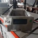 LOTE 358 - 01 ESTUFA DE ESTERILIZAÇÃO TERMO HAAKE V26(NO ESTADO) ATENÇÃO! FAZER A VISITAÇÃO ANTES DE ARREMATAR, NÃO SABEMOS SE FUNCIONA. LEILÃO NÃO TEM GARANTIA E NEM DEVOLUÇÃO, SUJEITO A POSSÍVEIS AVARIAS VISÍVEIS/OCULTAS E/OU AUSÊNCIA DE COMPONENTES.