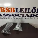 01 LOTE COM GRANDE QUANTIDADE DE PARAFUSOS DIVERSOS. (NO ESTADO) ATENÇÃO! FAZER A VISITAÇÃO ANTES DE ARREMATAR, NÃO SABEMOS SE FUNCIONA, LEILÃO NÃO TEM GARANTIA E NEM DEVOLUÇÃO, SUJEITO A POSSÍVEIS AVARIAS VISÍVEIS/OCULTAS E/OU AUSÊNCIA DE COMPONENTES. 