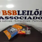 LOTE 077 - 02 PARES DE BOTAS DE BORRACHA NUMERAÇÕES 32 E 39 NA COR PRETA. (NO ESTADO) ATENÇÃO! FAZER A VISITAÇÃO ANTES DE ARREMATAR, NÃO SABEMOS SE FUNCIONA, LEILÃO NÃO TEM GARANTIA E NEM DEVOLUÇÃO, SUJEITO A POSSÍVEIS AVARIAS VISÍVEIS/OCULTAS E/OU AUSÊNCIA DE COMPONENTES.