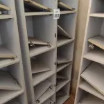 LOTE 003 - 01 ARMÁRIO ALTO PARA ESCRITÓRIO COM 10 PORTAS. (NO ESTADO) ATENÇÃO! FAZER A VISITAÇÃO ANTES DE ARREMATAR, NÃO SABEMOS SE FUNCIONA, LEILÃO NÃO TEM GARANTIA E NEM DEVOLUÇÃO, SUJEITO A POSSÍVEIS AVARIAS VISÍVEIS/OCULTAS E/OU AUSÊNCIA DE COMPONENTES.