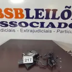 LOTE 217 - 05 FONTES PARA NOTEBOOKS VOLTAGENS DIVERSAS. (NO ESTADO) ATENÇÃO! FAZER A VISITAÇÃO ANTES DE ARREMATAR, NÃO SABEMOS SE FUNCIONA, LEILÃO NÃO TEM GARANTIA E NEM DEVOLUÇÃO, SUJEITO A POSSÍVEIS AVARIAS VISÍVEIS/OCULTAS E/OU AUSÊNCIA DE COMPONENTES.