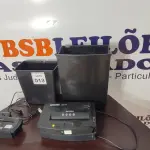 LOTE 013 - 02 FRAGMENTADORAS DE PAPEL SENDO 01 MARCA AURORA E 01 MARCA SECRETA. (NO ESTADO) ATENÇÃO! FAZER A VISITAÇÃO ANTES DE ARREMATAR, NÃO SABEMOS SE FUNCIONA, LEILÃO NÃO TEM GARANTIA E NEM DEVOLUÇÃO, SUJEITO A POSSÍVEIS AVARIAS VISÍVEIS/OCULTAS E/OU AUSÊNCIA DE COMPONENTES.