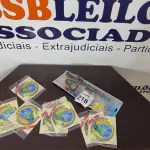 01 KIT DE PESCA INFANTIL E 09 LINHAS DE NYLON COM 10M CADA. (NO ESTADO) ATENÇÃO! FAZER A VISITAÇÃO ANTES DE ARREMATAR, NÃO SABEMOS SE FUNCIONA, LEILÃO NÃO TEM GARANTIA E NEM DEVOLUÇÃO, SUJEITO A POSSÍVEIS AVARIAS VISÍVEIS/OCULTAS E/OU AUSÊNCIA DE COMPONENTES.