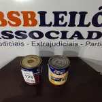 LOTE 123 - 02 LATAS DE TINTA MARCA CORAL PARA ESMALTE SINTÉTICO, MADEIRA E METAL NAS CORES ACETINADO E BRILHANTE COM 3,2L CADA.  (NO ESTADO) ATENÇÃO! FAZER A VISITAÇÃO ANTES DE ARREMATAR, NÃO SABEMOS SE FUNCIONA, LEILÃO NÃO TEM GARANTIA E NEM DEVOLUÇÃO, SUJEITO A POSSÍVEIS AVARIAS VISÍVEIS/OCULTAS E/OU AUSÊNCIA DE COMPONENTES.