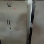 LOTE 296 - 01 ARMÁRIO ALTO PRA ESCRITÓRIO COM 2 PORTAS E 3 COMPARTIMENTOS. (NO ESTADO) ATENÇÃO! FAZER A VISITAÇÃO ANTES DE ARREMATAR, NÃO SABEMOS SE FUNCIONA, LEILÃO NÃO TEM GARANTIA E NEM DEVOLUÇÃO, SUJEITO A POSSÍVEIS AVARIAS VISÍVEIS/OCULTAS E/OU AUSÊNCIA DE COMPONENTES.