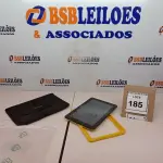 LOTE 185 - 01 TABLET SEM FONTE COM CASE MARCA POSITIVO. (NO ESTADO) ATENÇÃO! FAZER A VISITAÇÃO ANTES DE ARREMATAR, NÃO SABEMOS SE FUNCIONA, LEILÃO NÃO TEM GARANTIA E NEM DEVOLUÇÃO, SUJEITO A POSSÍVEIS AVARIAS VISÍVEIS/OCULTAS E/OU AUSÊNCIA DE COMPONENTES.