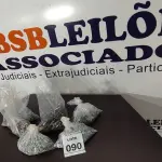 LOTE 090 - 01 LOTE COM GRANDE QUANTIDADE DE PARAFUSOS E ARRUELA. (NO ESTADO) ATENÇÃO! FAZER A VISITAÇÃO ANTES DE ARREMATAR, NÃO SABEMOS SE FUNCIONA, LEILÃO NÃO TEM GARANTIA E NEM DEVOLUÇÃO, SUJEITO A POSSÍVEIS AVARIAS VISÍVEIS/OCULTAS E/OU AUSÊNCIA DE COMPONENTES.