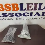 01 LOTE COM GRANDE QUANTIDADE DE PARAFUSOS DIVERSOS. (NO ESTADO) ATENÇÃO! FAZER A VISITAÇÃO ANTES DE ARREMATAR, NÃO SABEMOS SE FUNCIONA, LEILÃO NÃO TEM GARANTIA E NEM DEVOLUÇÃO, SUJEITO A POSSÍVEIS AVARIAS VISÍVEIS/OCULTAS E/OU AUSÊNCIA DE COMPONENTES. 