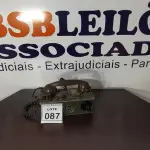 LOTE 087 - 01 TELEFONE ANTIGO. (NO ESTADO) ATENÇÃO! FAZER A VISITAÇÃO ANTES DE ARREMATAR, NÃO SABEMOS SE FUNCIONA, LEILÃO NÃO TEM GARANTIA E NEM DEVOLUÇÃO, SUJEITO A POSSÍVEIS AVARIAS VISÍVEIS/OCULTAS E/OU AUSÊNCIA DE COMPONENTES.