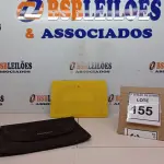 LOTE 155 - 01 TABLET SEM FONTE COM CASE MARCA POSITIVO. (NO ESTADO) ATENÇÃO! FAZER A VISITAÇÃO ANTES DE ARREMATAR, NÃO SABEMOS SE FUNCIONA, LEILÃO NÃO TEM GARANTIA E NEM DEVOLUÇÃO, SUJEITO A POSSÍVEIS AVARIAS VISÍVEIS/OCULTAS E/OU AUSÊNCIA DE COMPONENTES.