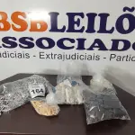 LOTE 164 - 01 LOTE COM ACESSÓRIOS PARA MÓVEIS DIVERSOS. (NO ESTADO) ATENÇÃO! FAZER A VISITAÇÃO ANTES DE ARREMATAR, NÃO SABEMOS SE FUNCIONA, LEILÃO NÃO TEM GARANTIA E NEM DEVOLUÇÃO, SUJEITO A POSSÍVEIS AVARIAS VISÍVEIS/OCULTAS E/OU AUSÊNCIA DE COMPONENTES.