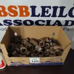 LOTE 150 - 01 LOTE COM GRANDE QUANTIDADE DE CONEXÕES HIDRÁULICAS DE MEDIDAS DIVERSAS E 01 COLA DE TUBO HIDRÁULICO. (NO ESTADO) ATENÇÃO! FAZER A VISITAÇÃO ANTES DE ARREMATAR, NÃO SABEMOS SE FUNCIONA, LEILÃO NÃO TEM GARANTIA E NEM DEVOLUÇÃO, SUJEITO A POSSÍVEIS AVARIAS VISÍVEIS/OCULTAS E/OU AUSÊNCIA DE COMPONENTES.