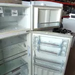 LOTE 294 - 01 GELADEIRA 220V FROST FREE CONTINENTAL. (NO ESTADO) ATENÇÃO! FAZER A VISITAÇÃO ANTES DE ARREMATAR, NÃO SABEMOS SE FUNCIONA, LEILÃO NÃO TEM GARANTIA E NEM DEVOLUÇÃO, SUJEITO A POSSÍVEIS AVARIAS VISÍVEIS/OCULTAS E/OU AUSÊNCIA DE COMPONENTES.