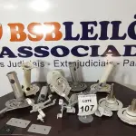 01 LOTE COM VÁRIOS SUPORTES DIVERSOS. (NO ESTADO) ATENÇÃO! FAZER A VISITAÇÃO ANTES DE ARREMATAR, NÃO SABEMOS SE FUNCIONA, LEILÃO NÃO TEM GARANTIA E NEM DEVOLUÇÃO, SUJEITO A POSSÍVEIS AVARIAS VISÍVEIS/OCULTAS E/OU AUSÊNCIA DE COMPONENTES.