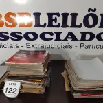 LOTE 122 - 01 LOTE COM GRANDE QUANTIDADE DE LIXAS PARA ACABAMENTOS DIVERSOS. (NO ESTADO) ATENÇÃO! FAZER A VISITAÇÃO ANTES DE ARREMATAR, NÃO SABEMOS SE FUNCIONA, LEILÃO NÃO TEM GARANTIA E NEM DEVOLUÇÃO, SUJEITO A POSSÍVEIS AVARIAS VISÍVEIS/OCULTAS E/OU AUSÊNCIA DE COMPONENTES.