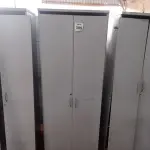 LOTE 385 - 01 ARMÁRIO ALTO COM 02 PORTAS 04 COMPARTIMENTOS. (NO ESTADO) ATENÇÃO! FAZER A VISITAÇÃO ANTES DE ARREMATAR, NÃO SABEMOS SE FUNCIONA, LEILÃO NÃO TEM GARANTIA E NEM DEVOLUÇÃO, SUJEITO A POSSÍVEIS AVARIAS VISÍVEIS/OCULTAS E/OU AUSÊNCIA DE COMPONENTES.
