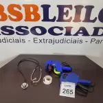 02 ETIQUETADORAS MANUAL E 01 ESTETOSCÓPIO. (NO ESTADO) ATENÇÃO! FAZER A VISITAÇÃO ANTES DE ARREMATAR, NÃO SABEMOS SE FUNCIONA, LEILÃO NÃO TEM GARANTIA E NEM DEVOLUÇÃO, SUJEITO A POSSÍVEIS AVARIAS VISÍVEIS/OCULTAS E/OU AUSÊNCIA DE COMPONENTES.