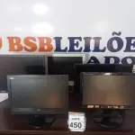 LOTE 450 - 05 MONITORES DE MARCAS E MODELOS DIVERSOS. (NO ESTADO) ATENÇÃO! FAZER A VISITAÇÃO ANTES DE ARREMATAR, NÃO SABEMOS SE FUNCIONA, LEILÃO NÃO TEM GARANTIA E NEM DEVOLUÇÃO, SUJEITO A POSSÍVEIS AVARIAS VISÍVEIS/OCULTAS E/OU AUSÊNCIA DE COMPONENTES.