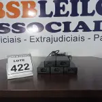 LOTE 422 - 05 FONTES PARA NOTEBOOKS VOLTAGENS DIVERSAS. (NO ESTADO) ATENÇÃO! FAZER A VISITAÇÃO ANTES DE ARREMATAR, NÃO SABEMOS SE FUNCIONA, LEILÃO NÃO TEM GARANTIA E NEM DEVOLUÇÃO, SUJEITO A POSSÍVEIS AVARIAS VISÍVEIS/OCULTAS E/OU AUSÊNCIA DE COMPONENTES.
