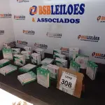 LOTE 308 - 01 LOTE COM VÁRIAS LUMINÁRIAS PAINEL SOLAR MODELOS DIVERSOS. (NO ESTADO) ATENÇÃO! FAZER A VISITAÇÃO ANTES DE ARREMATAR, NÃO SABEMOS SE FUNCIONA, LEILÃO NÃO TEM GARANTIA E NEM DEVOLUÇÃO, SUJEITO A POSSÍVEIS AVARIAS VISÍVEIS/OCULTAS E/OU AUSÊNCIA DE COMPONENTES.