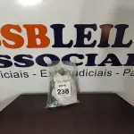 01 LOTE GRANDE QUANTIDADE DE MEMÓRIAS PARA PC E NOTEBOOKS. (NO ESTADO) ATENÇÃO! FAZER A VISITAÇÃO ANTES DE ARREMATAR, NÃO SABEMOS SE FUNCIONA, LEILÃO NÃO TEM GARANTIA E NEM DEVOLUÇÃO, SUJEITO A POSSÍVEIS AVARIAS VISÍVEIS/OCULTAS E/OU AUSÊNCIA DE COMPONENTES.