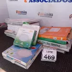 LOTE 469 - 01 LOTE COM VÁRIOS PAINÉIS DE LED SOLAR MODELOS DIVERSOS. (NO ESTADO) ATENÇÃO! FAZER A VISITAÇÃO ANTES DE ARREMATAR, NÃO SABEMOS SE FUNCIONA, LEILÃO NÃO TEM GARANTIA E NEM DEVOLUÇÃO, SUJEITO A POSSÍVEIS AVARIAS VISÍVEIS/OCULTAS E/OU AUSÊNCIA DE COMPONENTES.