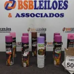 LOTE 507 - 10 TINTAS SPRAY DE CORES DIVERSAS. (NO ESTADO) ATENÇÃO! FAZER A VISITAÇÃO ANTES DE ARREMATAR, NÃO SABEMOS SE FUNCIONA, LEILÃO NÃO TEM GARANTIA E NEM DEVOLUÇÃO, SUJEITO A POSSÍVEIS AVARIAS VISÍVEIS/OCULTAS E/OU AUSÊNCIA DE COMPONENTES.