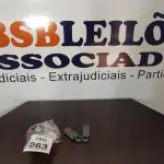 LOTE 263 - 02 DESCASCADORES DE FIO E VÁRIOS ALICATES E CHAVES DE BOCA DIVERSOS. (NO ESTADO) ATENÇÃO! FAZER A VISITAÇÃO ANTES DE ARREMATAR, NÃO SABEMOS SE FUNCIONA, LEILÃO NÃO TEM GARANTIA E NEM DEVOLUÇÃO, SUJEITO A POSSÍVEIS AVARIAS VISÍVEIS/OCULTAS E/OU AUSÊNCIA DE COMPONENTES.